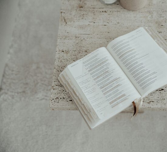 Top Benefits of Daily Reading for Mental Health and Focus